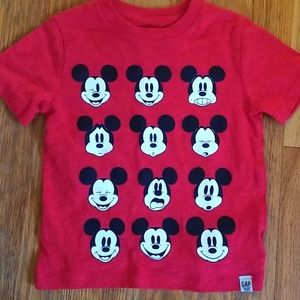 Gap tshirt